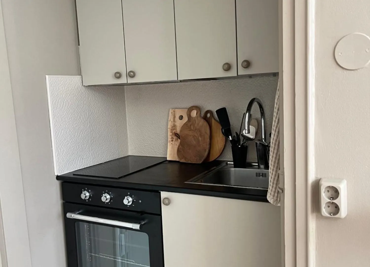 Apartment Tiny Cozy Home Helsinki Finland